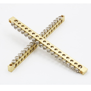 Profession eller Lieferant ODM-Kabelst ecker Messing-Sammel schiene Elektrokabel-Verbindungs stange Erdung block Messing-Neutral-Stangen klemme - Product Image 2