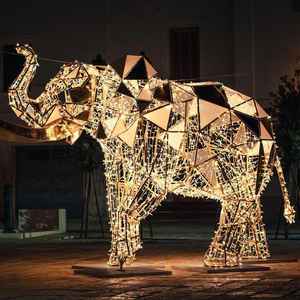 ไฟตกแต่งรูปช้าง LED กันน้ำ IP65 ลดราคาพิเศษ สำหรับตกแต่งคริสต์มาสกลางแจ้ง ใช้สำหรับถนนและภูมิทัศน์ในช่วงเทศกาล - Product Image 1