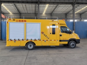 Multi-purpose 1veco Emergency Support Vehicle Comprehensive Emergency Response Service Truck - Product Image 5