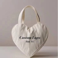 Tas Kanvas Logo Kustom Bahan Katun Nyaman untuk Belanja, Bentuk Hati Multiwarna