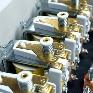 Caja de Control del Retardador de Corrientes Parásitas para Autobús JD332121 24V/12V Nuevo Controlador para Sistemas de Placas de Relés de Autobús KING LONG - Product Image 6