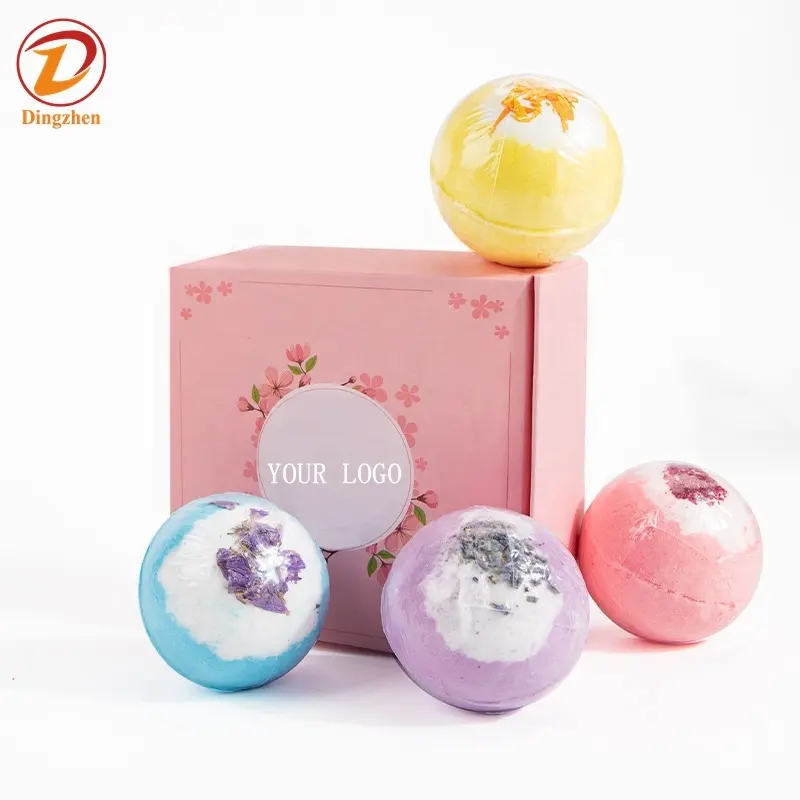 Boule de sel moussant SPA naturel parfumé OEM avec fleurs sèches Bombes de bain colorées Boule de bain aux huiles essentielles