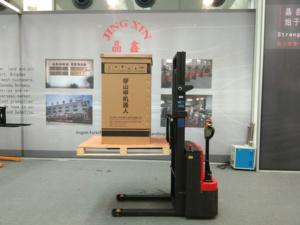 Carretilla elevadora que camina eléctrica llena <span class=keywords><strong>del</strong></span> apilador 1000kg 1500kg de la plataforma con la batería de carga - Product Image 3