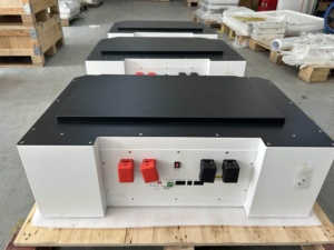 ชุดพลังงานแสงอาทิตย์แบบไฮบริดที่ยั่งยืน พร้อมแบตเตอรี่สำรองขนาด 5KW 7KW 10KW 20KW 30KW สำหรับบ้าน ระบบกริดยุโรป ตัวควบคุม MPPT ปรับแต่งได้ - Product Image 5