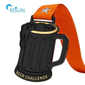 Mug à bière personnalisé pour <span class=keywords><strong>les</strong></span> <span class=keywords><strong>gagnants</strong></span>, avec ruban <span class=keywords><strong>de</strong></span> cou, médaille, récompense, trophée, médailles, mug à bière personnalisé - Product Image 4