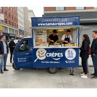 Camion de nourriture mobile Piaggio Ape à 3 roues, tuk-tuk, remorque de nourriture pour la vente de glaces