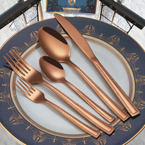 Ensemble de couverts en acier inoxydable de style américain de haute qualité en or rose durable - Cuillères et couteaux polis miroir pour les mariages - Product Image 3