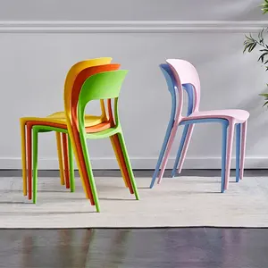 Kursi makan Modern di Polipropilena, kursi plastik harga murah, kursi Modern