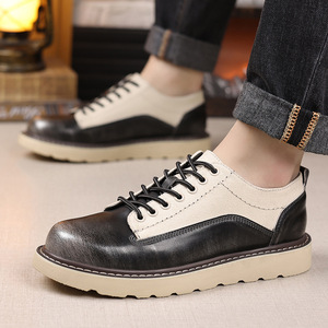 รองเท้าทำงานสไตล์เรโทรสำหรับผู้ชาย หนังสีน้ำตาล กันลื่น พื้นหนา รองเท้าลำลองกลางแจ้ง ส้นเตี้ย รองเท้าบูทสำหรับล่าสัตว์ - Product Image 4