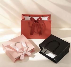 Bolsas de Papel para Compras con Asa de Cinta Dorada, Logotipo Personalizado, Regalo, Boutique, Cosméticos, Suministros de Lujo para Manualidades, Rectangulares, Estampado en Caliente, 100 Unidades - Product Image 4