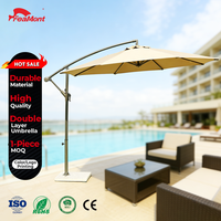Parasol banane FEAMONT avec structure en acier thermolaqué, protection UV 50+, auvent imperméable, inclinaison à bouton-poussoir pour une réglage facile (1500-2000 mm)