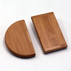 Nouvelle <span class=keywords><strong>brosse</strong></span> <span class=keywords><strong>à</strong></span> <span class=keywords><strong>cheveux</strong></span> pliable 2026 avec miroir en bambou naturel et bois de santal, <span class=keywords><strong>démêlante</strong></span>, portable, pour le maquillage, voyage, poche, peigne compact pliable - Product Image 3