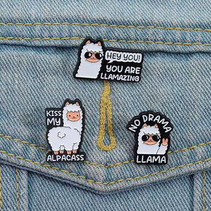 Drôle Lama Émail Pin Mignon Alpaga Broche Animal Signe <span class=keywords><strong>De</strong></span> Paix Badge Bijoux Cadeau pour Sac À Dos Vêtements En Gros - Product Image 1