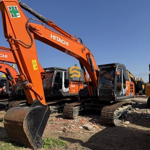 Excavatrice hydraulique sur chenilles Hitachi ZX210 d'occasion pour le nettoyage des routes municipales, comme neuve, faible nombre d'heures, équipée d'un moteur, d'une pompe et d'une boîte de vitesses. - Product Image 1