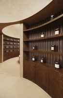 Meubles de présentation cosmétiques écologiques sur mesure avec éclairage LED pour la décoration intérieure de magasins de cosmétiques et de parfums