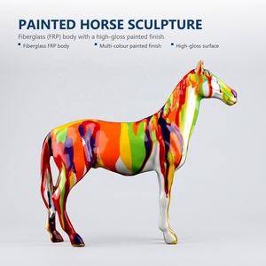 Escultura de Caballo de Resina de Tamaño Real para Jardín, Pintada a Mano, Estatua Abstracta de Animal, Impermeable, Arte Decorativo para Exteriores - Product Image 6