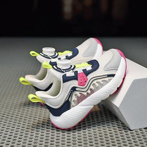 Zapatillas de deporte para niñas del fabricante OEM, zapatillas deportivas a la moda para bebés y niños, zapatillas informales para caminar en rosa para niños - Product Image 5