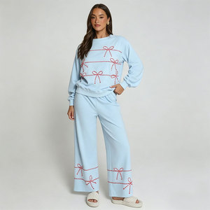 Pijamas Navideños para Mujer, Conjunto de Ropa de Dormir Suave de Viscosa de Bambú, Pijamas de Manga Larga para Mujer, Ropa Navideña Personalizada - Product Image 4