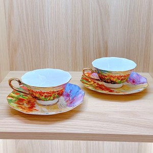 Taza y Platillo de Porcelana Fina con Diseño de Tulipán Pintado al Óleo - Juego de Té Francés con Borde de Encaje para la Tarde - Product Image 3