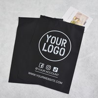 Bolsas de Plástico CPE con Cierre Negro Esmerilado y Logotipo Personalizado para Ropa