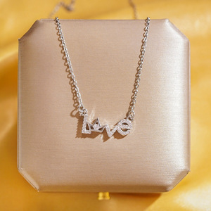 Collana con Lettera in Acciaio Inossidabile e Ciondolo a Battito Cardiaco per San Valentino, Gioielli all'Ingrosso per Donna - Product Image 2