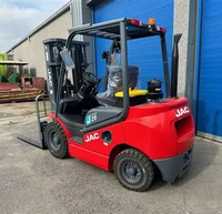 Chariot élévateur robuste de 2,5 tonnes JAC Série S CPCD25J pour entrepôt, transpalette stable pour opérations en entrepôt frigorifique