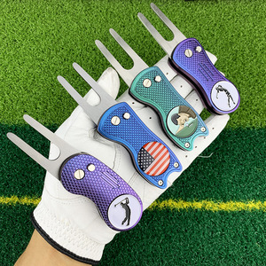 Herramientas para Reparar Divots de Golf con Marcadores Magnéticos de Bola, Horquillas Verdes Plegables de Aleación de Zinc, Set de Regalo para Accesorios de Campo de Golf - Product Image 3