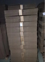 Boîtes en carton ondulé recyclables à prix compétitif, avec revêtement UV, gaufrage, taille personnalisée, robustes, pour expédition et déménagement
