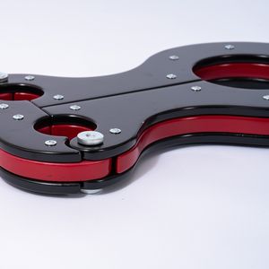 Puños de muñeca y cuello de 3 agujeros de madera maciza de alta resistencia, BDSM juguete de castigo y sujeción, sujeción resistente de múltiples agujeros para adultos - Product Image 3