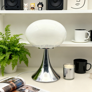 Lampada <span class=keywords><strong>da</strong></span> <span class=keywords><strong>Tavolo</strong></span> Moderna per Camera <span class=keywords><strong>da</strong></span> Letto, Luce Decorativa Delicata per Casa in Affitto, Miglioramento dello Stile e Atmosfera Accogliente - Product Image 3