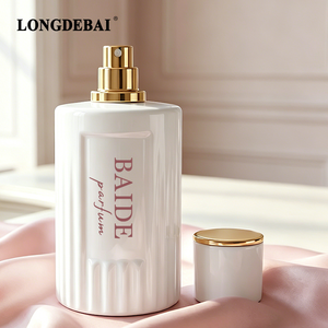 Flacon de <span class=keywords><strong>parfum</strong></span> de luxe en verre blanc texturé côtelé 100 ml avec pulvérisateur fin doré, flacon de <span class=keywords><strong>parfum</strong></span> vide avec emballage boîte - Product Image 3