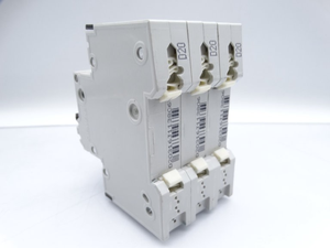 1plc 全新原装 5SY6-320-8 断路器 PLC PLC - Product Image 2