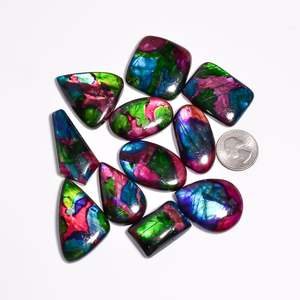 Cabujones de Labradorita de 30-40mm, Formas Mixtas Pulimentadas para Joyería, Gemas Sueltas con Patrón Arcoíris Natural - Product Image 1