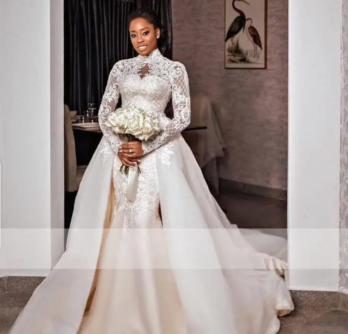 Vestido De Casamento Africano muçulmano alta pescoço manga comprida trem destacável vestido de casamento pode ser personalizado