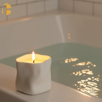 Pot à bougie en céramique personnalisable de forme libre FUBEI LIVING |   Vase à bougie de forme irrégulière, logo et emballage personnalisés