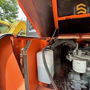 Mini-excavatrice hydraulique sur chenilles Hitachi ZX70 d'occasion de 7 tonnes, de haute qualité et sans frais de transport, spécialisée pour l'agriculture et l'usage domestique - Product Image 5