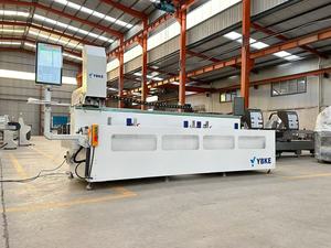 เครื่องเจาะกัดซีเอ็นซีสำหรับโปรไฟล์อะลูมิเนียม Ybke 3000 มม. สำหรับประตูและหน้าต่าง เครื่องทำประตูและหน้าต่างความแม่นยำสูง - Product Image 3