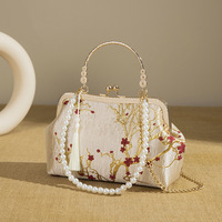 Sac de mariage rétro, nouveau sac à main pour femme de style chinois, sac à fermoir, sac Cheongsam, sac à bandoulière en jacquard floral avec chaîne de perles
