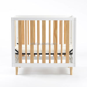 Cuna Moderna Ajustable de Madera para Bebés y Niños - Uso en Sala de Estar, Dormitorio, Hotel y Hospital - 1 Año de Garantía - Product Image 2