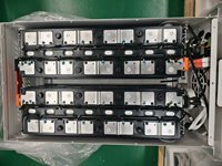 Batterie LiFePO4 haute tension Wattsolar 204.8V-768V 60kwh 80kwh 100kwh 120kwh 150kwh en rack avec onduleur Deye