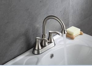 Robinet <span class=keywords><strong>de</strong></span> cuisine moderne à double poignée <span class=keywords><strong>de</strong></span> 4 pouces, mélangeur d'eau chaude et froide avec noyau <span class=keywords><strong>de</strong></span> valve en céramique, montage central <span class=keywords><strong>de</strong></span> 4 pouces - Product Image 3