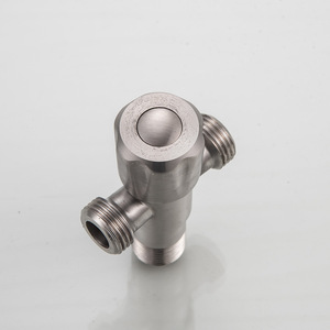 Robinet d'angle en acier inoxydable Hemans 15 mm FPT x FPT, robinet d'arrêt à trois voies avec noyau en cuivre pour distribution d'eau - Product Image 3