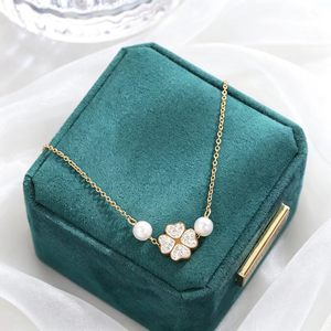 Bracelet en acier inoxydable avec <span class=keywords><strong>perle</strong></span> et trèfle à quatre feuilles pour femme, style INS, minimaliste, luxueux, élégant, bijoux de mode, cadeau - Product Image 1