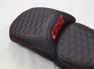 GANE Coussin de siège en cuir personnalisé R1250GS style sport, ensemble complet quatre saisons, design <span class=keywords><strong>diamant</strong></span> hexagonal, garantie 2 ans - Product Image 4