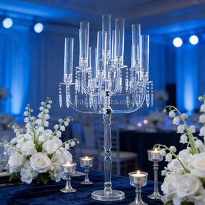 Candelabri Alti in Metallo Nero per Centrotavola Decorativi per Matrimoni ed Eventi - Product Image 2