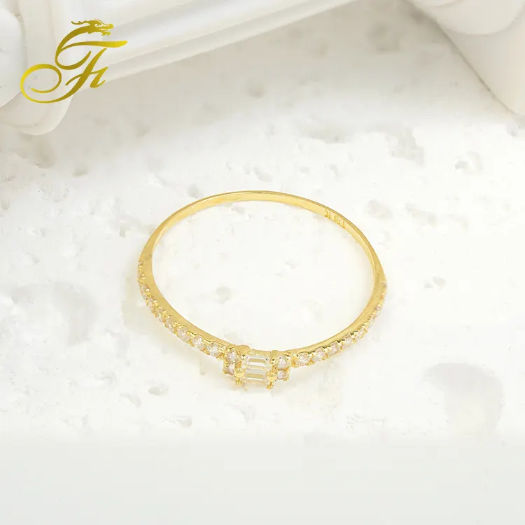 Guangdong Gold Jewelry Wholesale Zircon Main Stone 18k Gold Eternity Rings Wedding Band Ring For Women Real Solid Gold Rings
