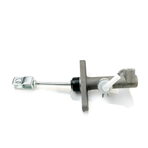 Cilindro Maestro della Frizione Adatto per ISUZU 8981176450 Frizioni e Componenti - Product Image 2