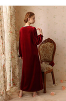 Robe de nuit chaude d'hiver douce Robe de pyjama à manches longues en velours Vêtements de nuit pour dames