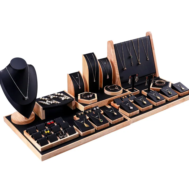 Collar de gama alta, accesorios de exhibición de maniquí, organizador de soporte, cuero negro, escaparate de joyería negra de madera, juegos de exhibición personalizados