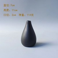 Vases en céramique de fleur noire mate faits à la main pour la décoration de la maison